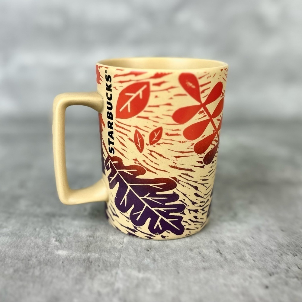 Starbucks 2017 Fall Leaves Mug 12oz